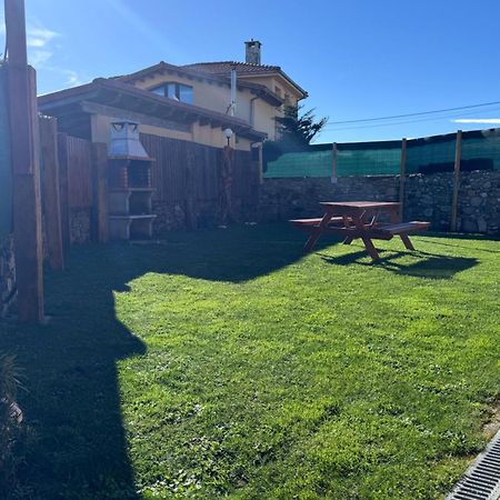 La Casina Villa Oviñana Eksteriør billede
