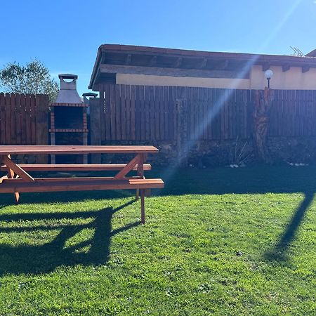 La Casina Villa Oviñana Eksteriør billede