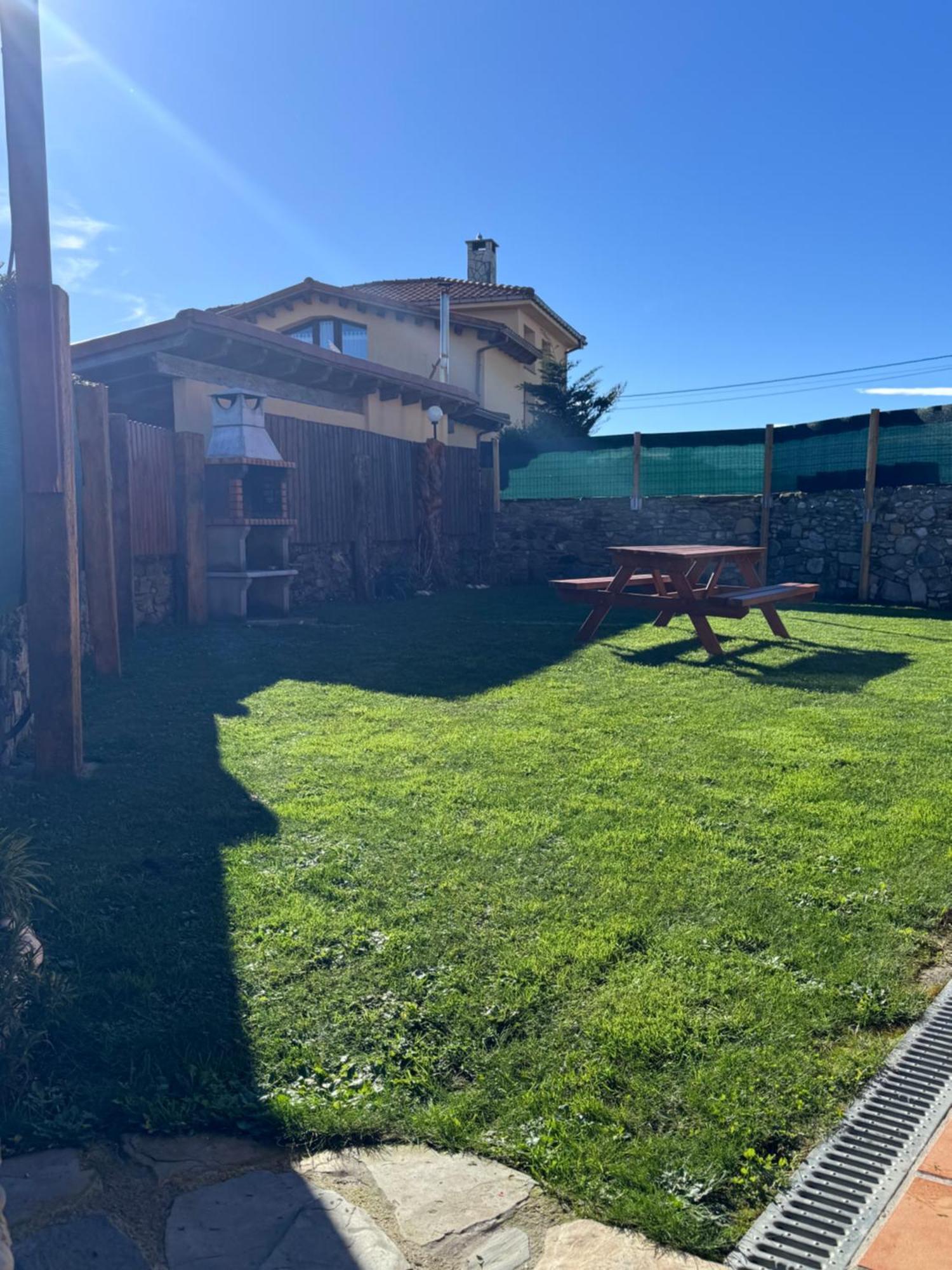La Casina Villa Oviñana Eksteriør billede